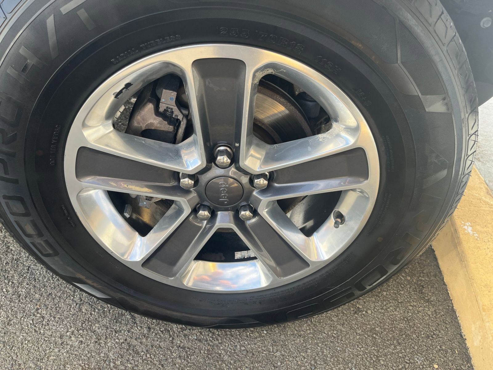 Used 2020 Jeep Wrangler Unlimited Sahara image 29