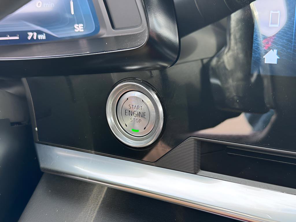 Used 2024 Chevrolet Corvette Stingray Coupe w/ Battery Protection Package image 17