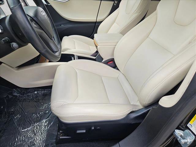 Used 2020 Tesla Model S Long Range Plus image 16