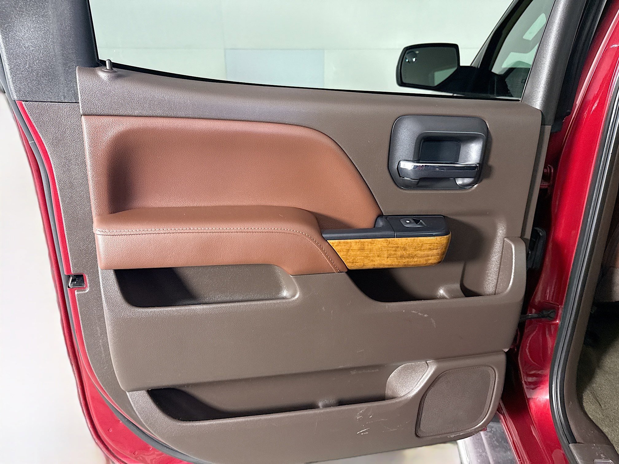 Used 2018 Chevrolet Silverado 2500 High Country AWD/4WD image 25