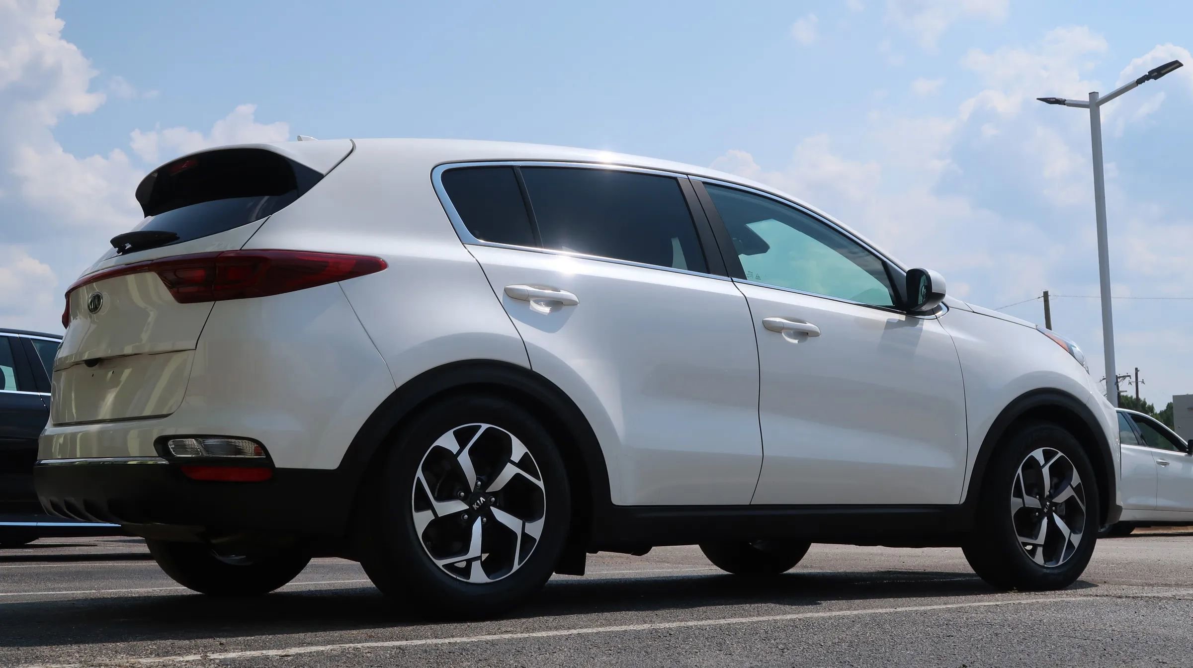 Used 2022 Kia Sportage LX image 14
