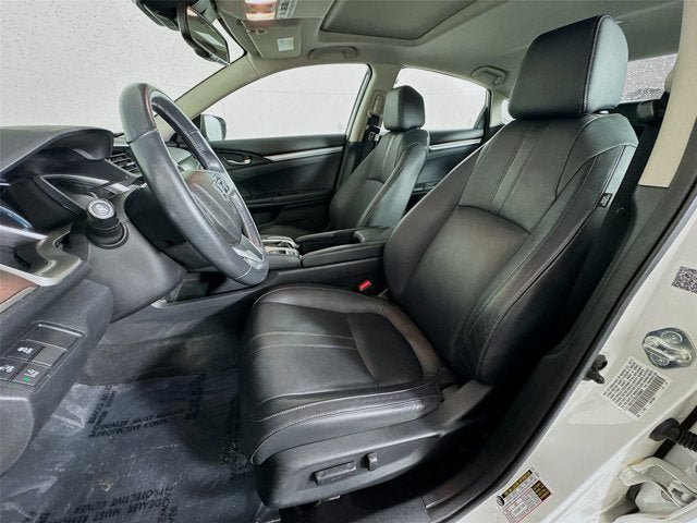 Used 2018 Honda Civic Touring image 12