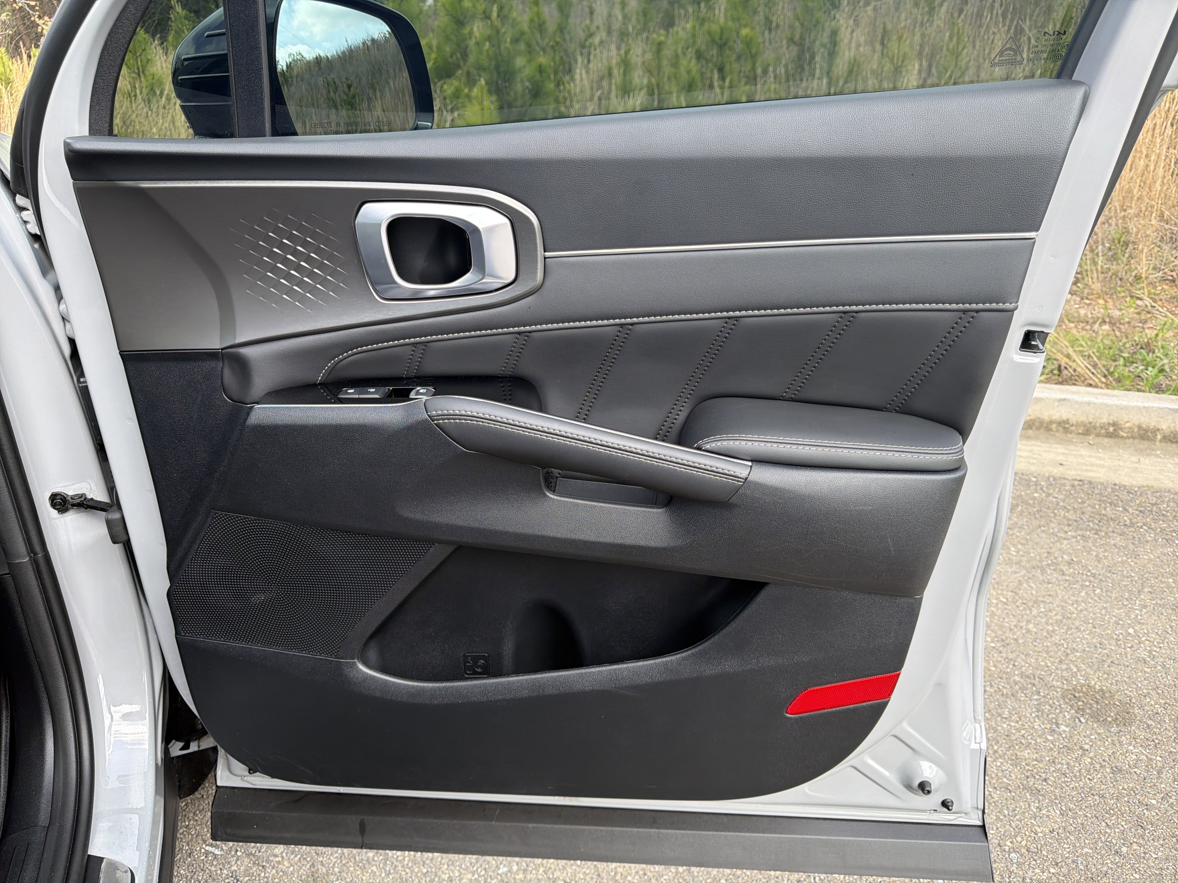 Used 2023 Kia Sorento SX image 14