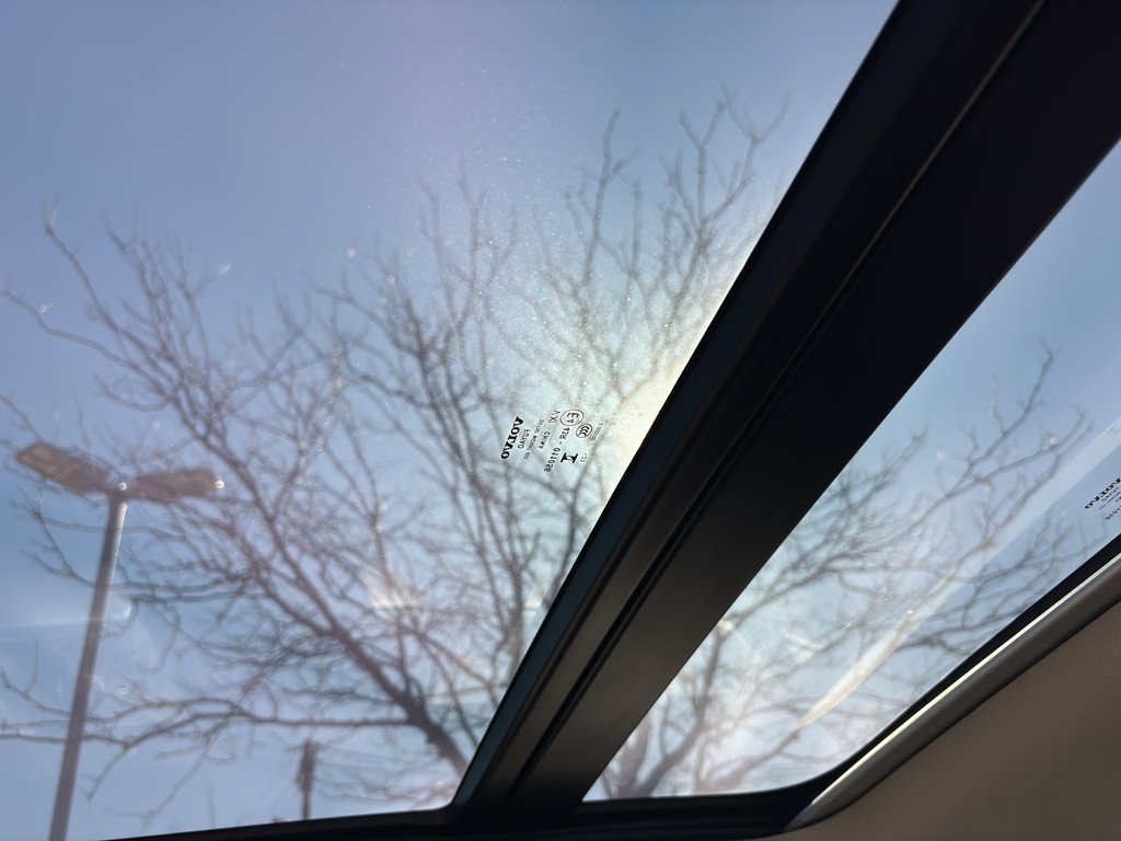 Used 2024 Volvo S60 B5 Plus image 6