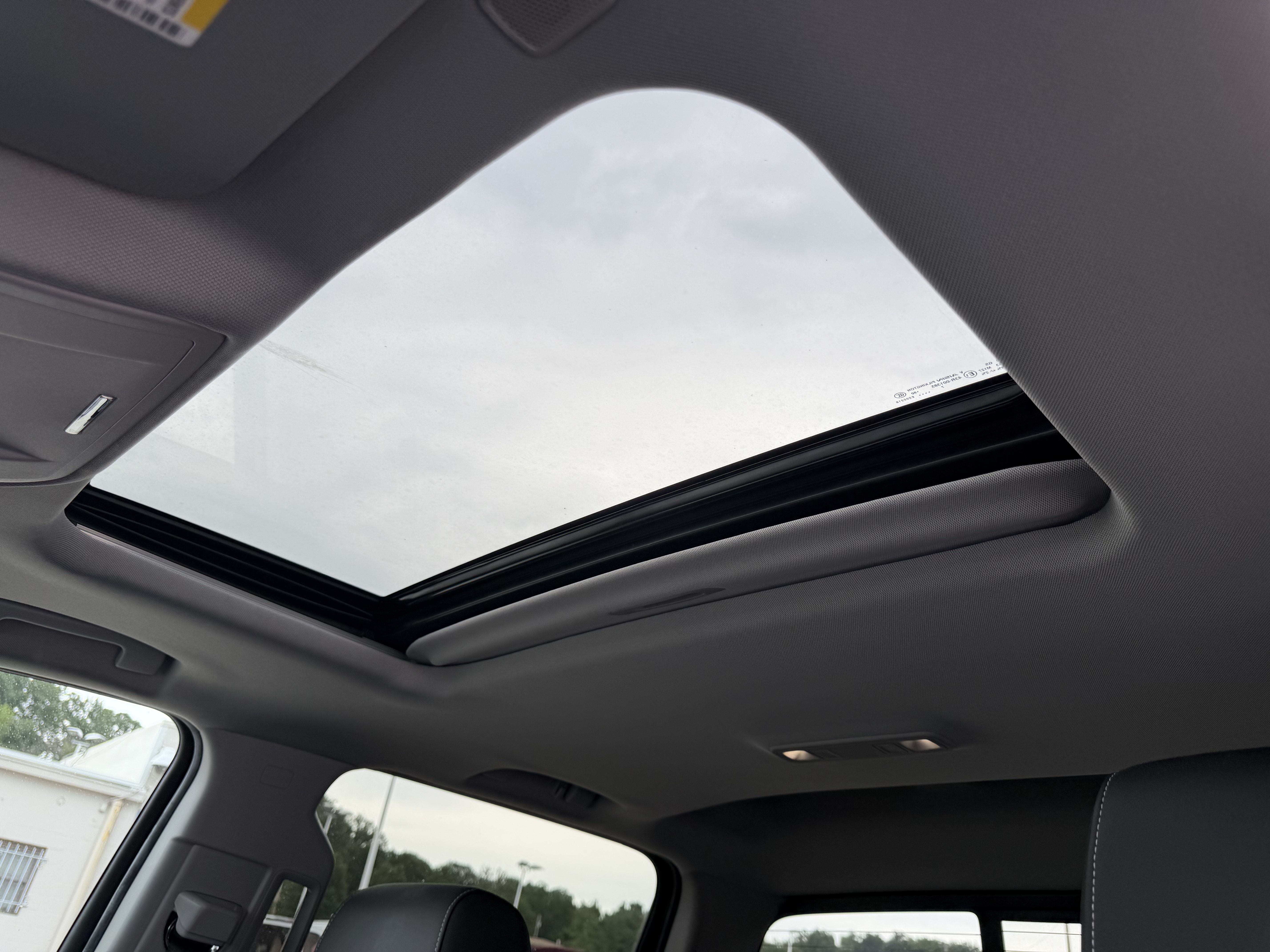 Used 2018 GMC Sierra 1500 SLT AWD/4WD image 14