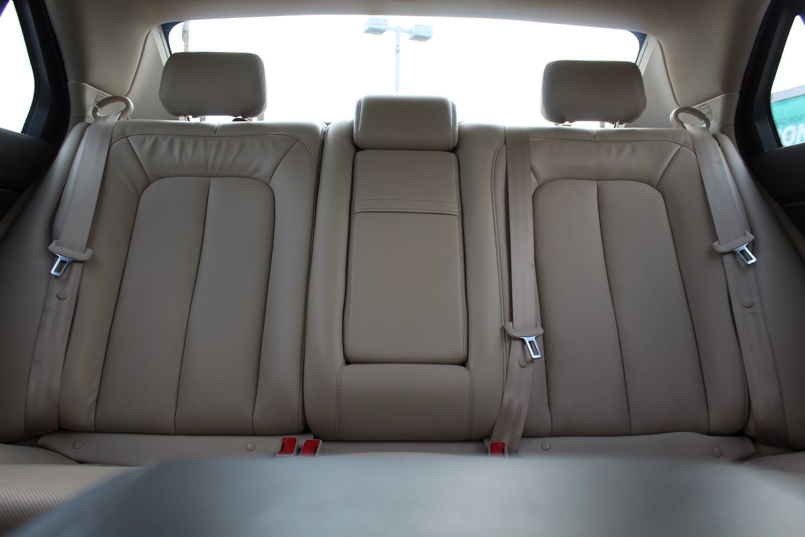 Used 2020 Lincoln Continental Reserve image 13