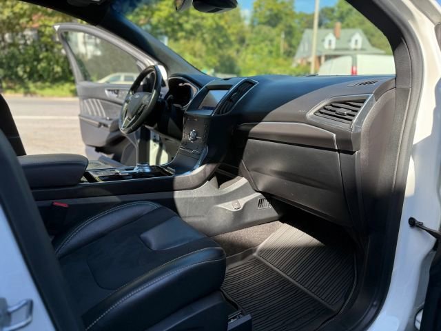 Used 2020 Ford Edge ST w/ Equipment Group 401A image 19