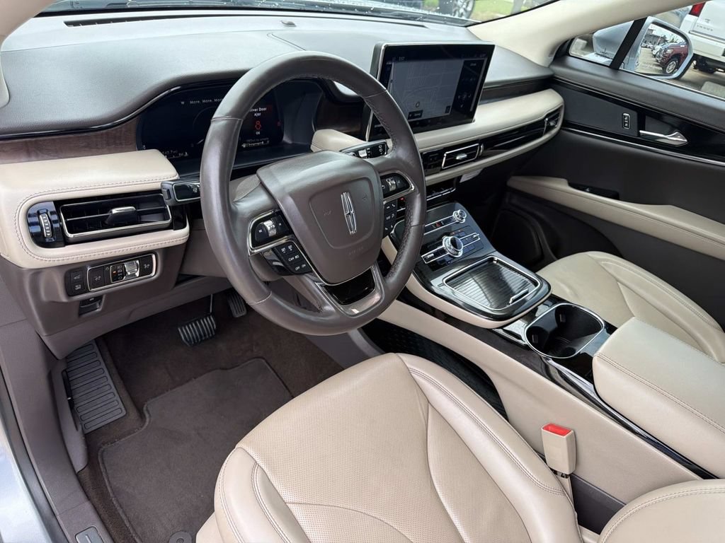 Certified 2023 Lincoln Nautilus Reserve FWD image 19