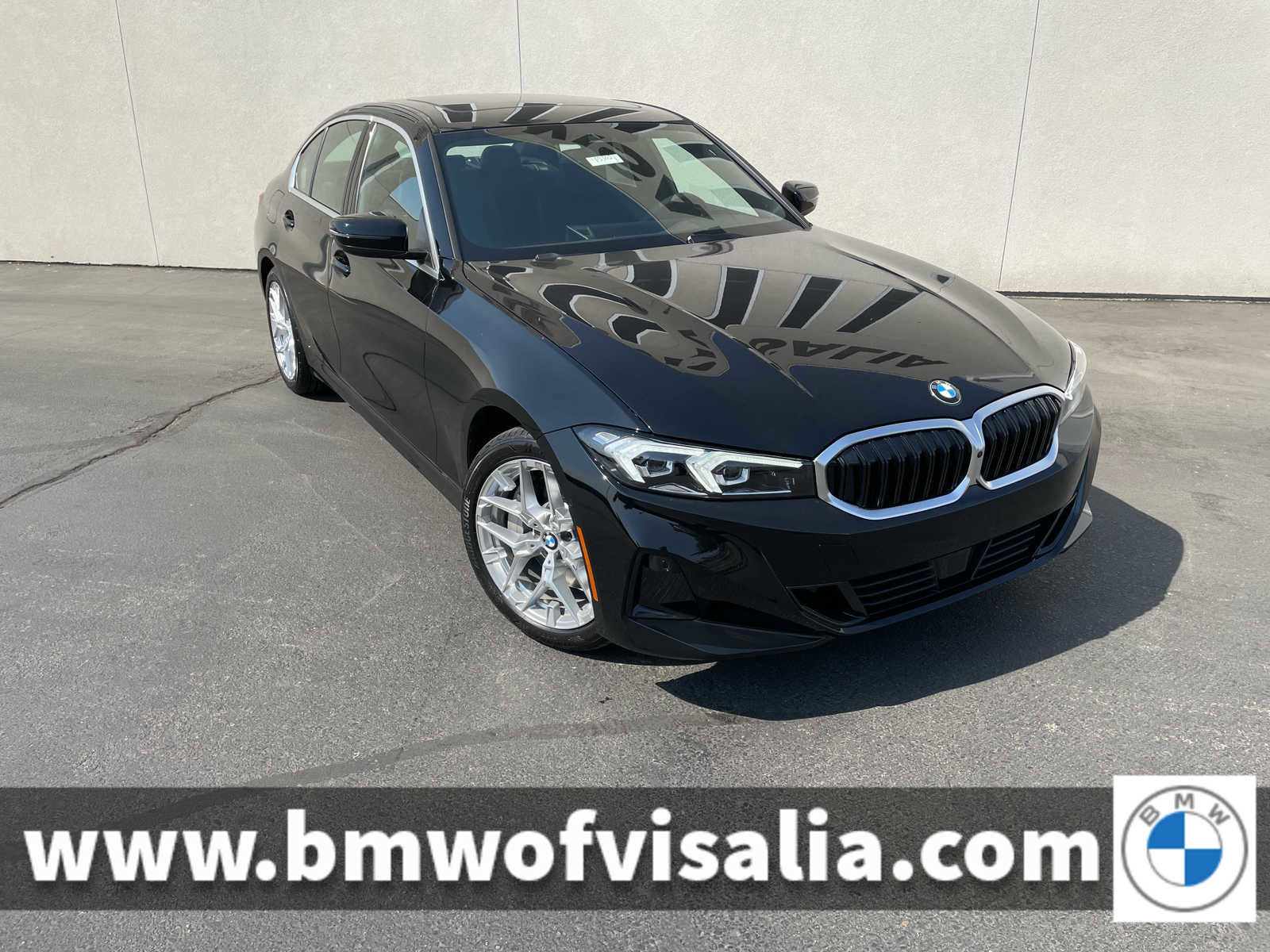 New 2025 BMW 330i Sedan w/ Convenience Package image 1