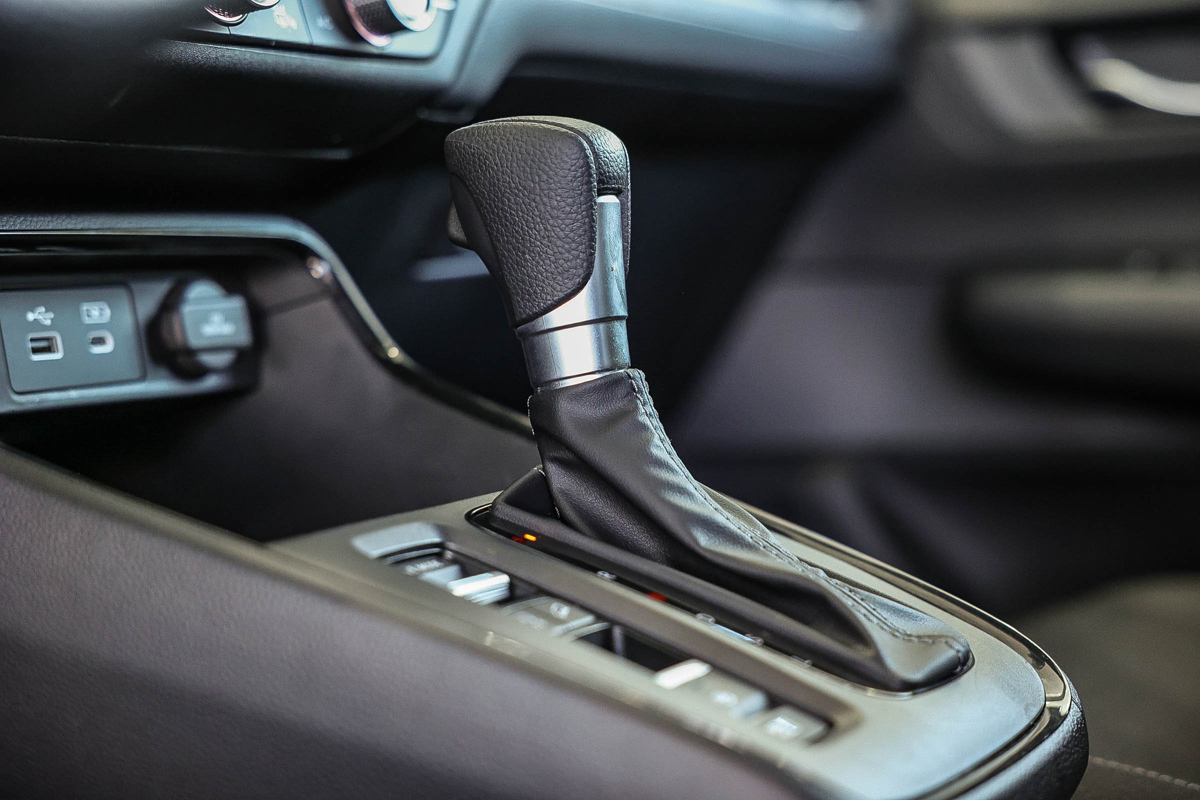 Used 2025 Honda CR-V EX image 28