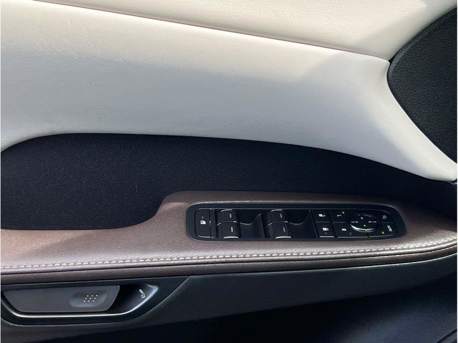 Used 2023 Lexus RX 350 FWD w/ Cold Area Package image 17