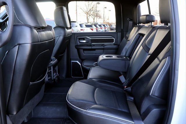 Used 2024 RAM 2500 Laramie w/ Night Edition image 27