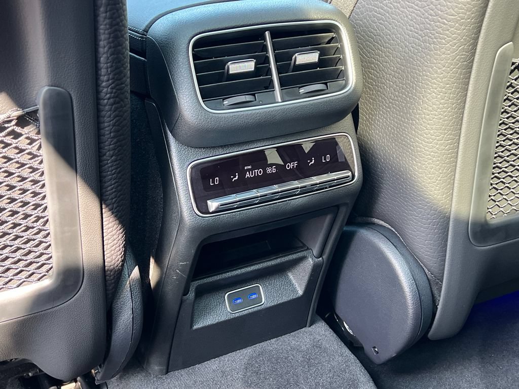 New 2026 Mercedes-Benz GLS 450 4MATIC image 27