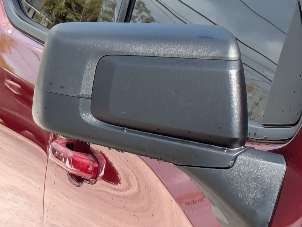 Used 2024 GMC Sierra 1500 Elevation image 12