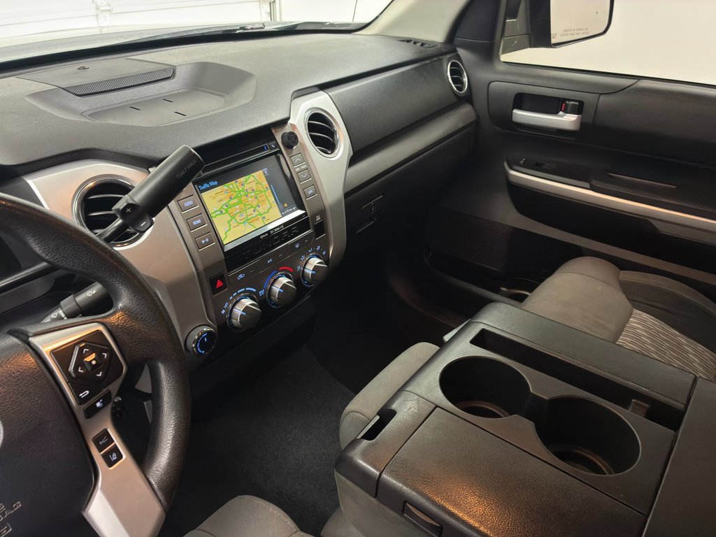 Used 2018 Toyota Tundra SR5 image 38