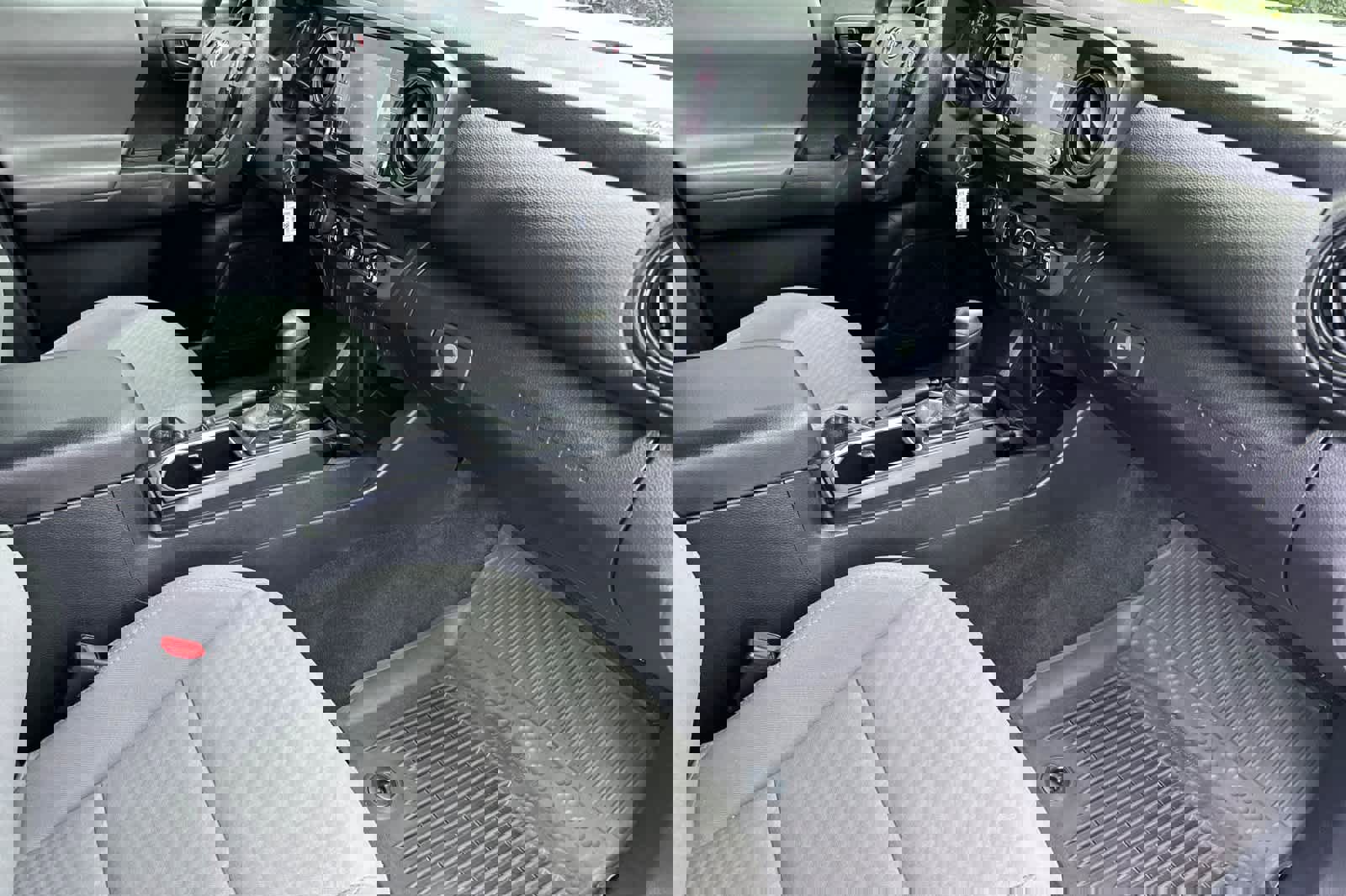 Used 2020 Toyota Tacoma SR image 15