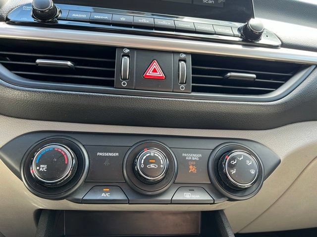 Certified 2021 Kia Forte LXS FWD image 20