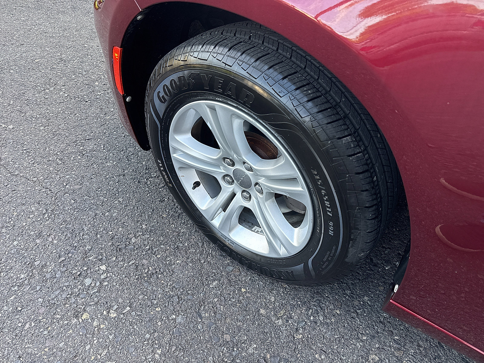Used 2020 Dodge Charger SXT RWD image 19