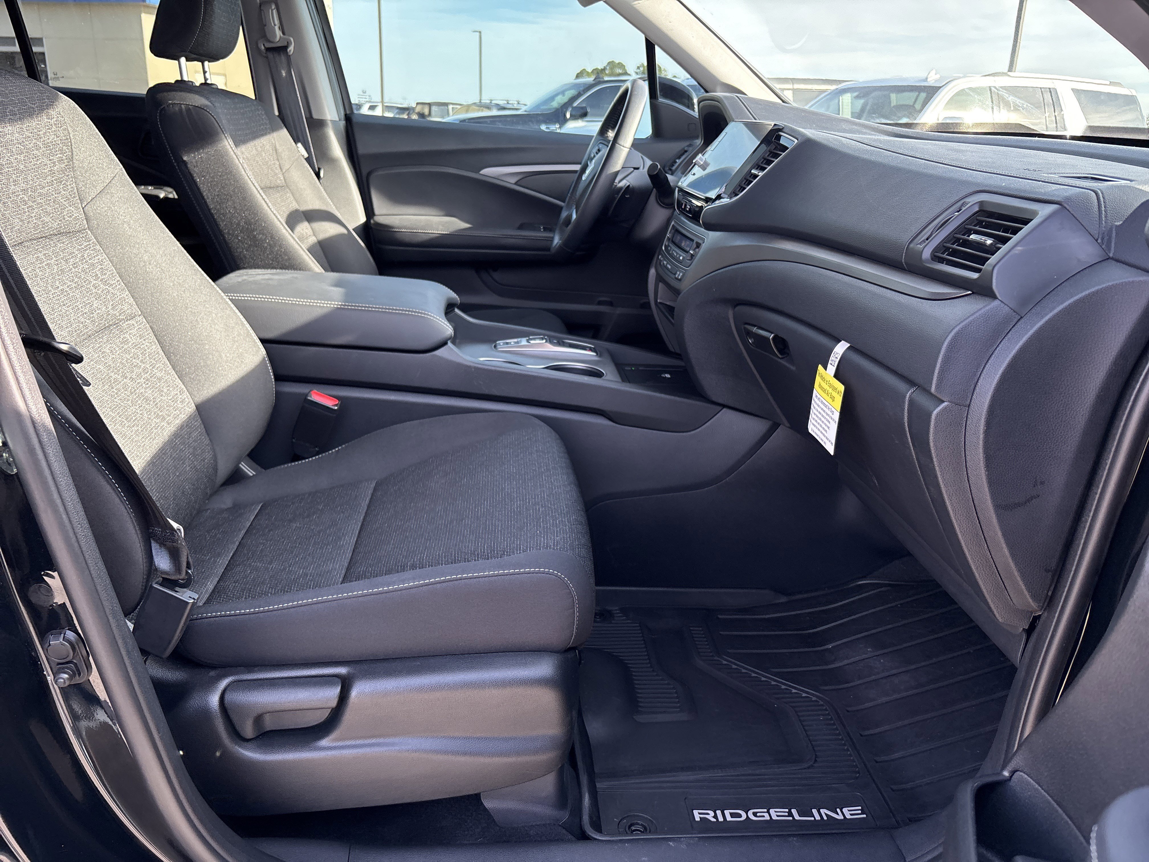 Certified 2025 Honda Ridgeline Sport image 26