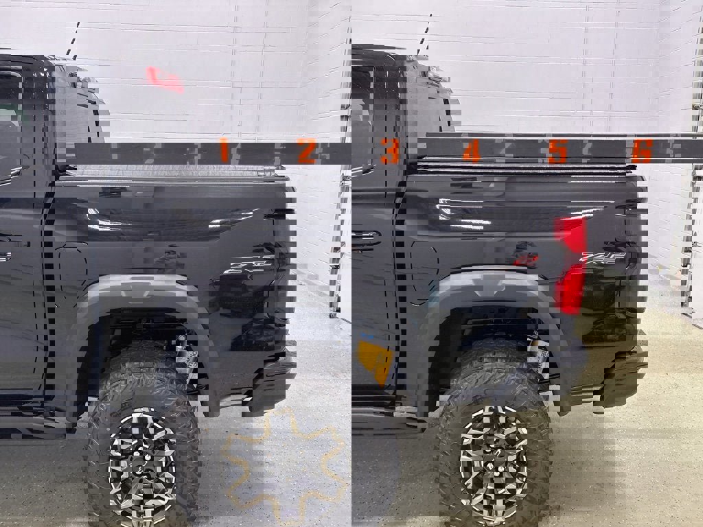 New 2026 Chevrolet Colorado ZR2 w/ Technology Package image 10