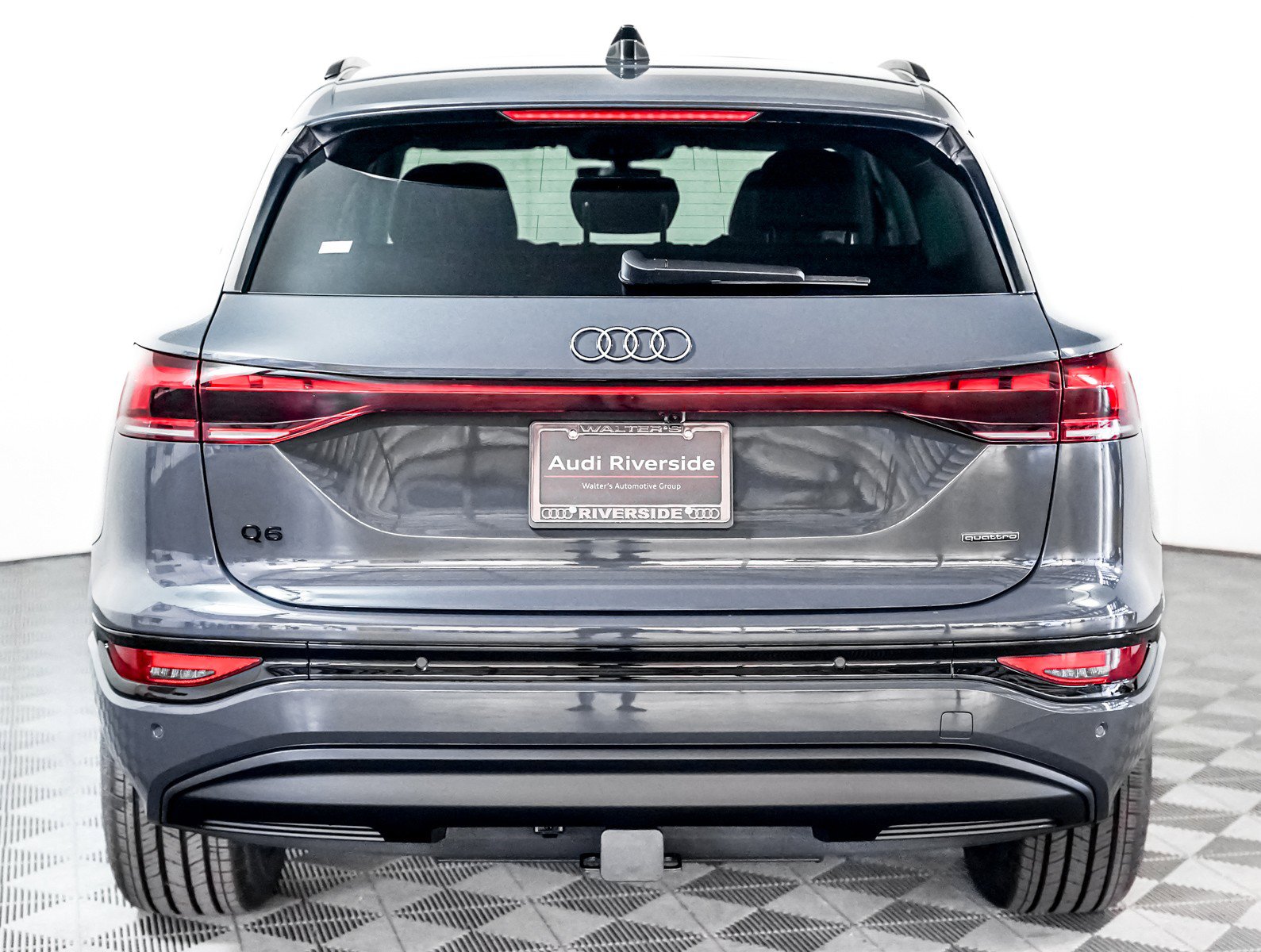 New 2025 Audi Q6 e-tron Premium Plus AWD/4WD image 10