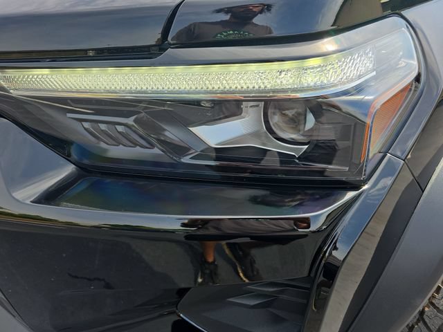 New 2026 Chevrolet Colorado ZR2 w/ Technology Package AWD/4WD image 33