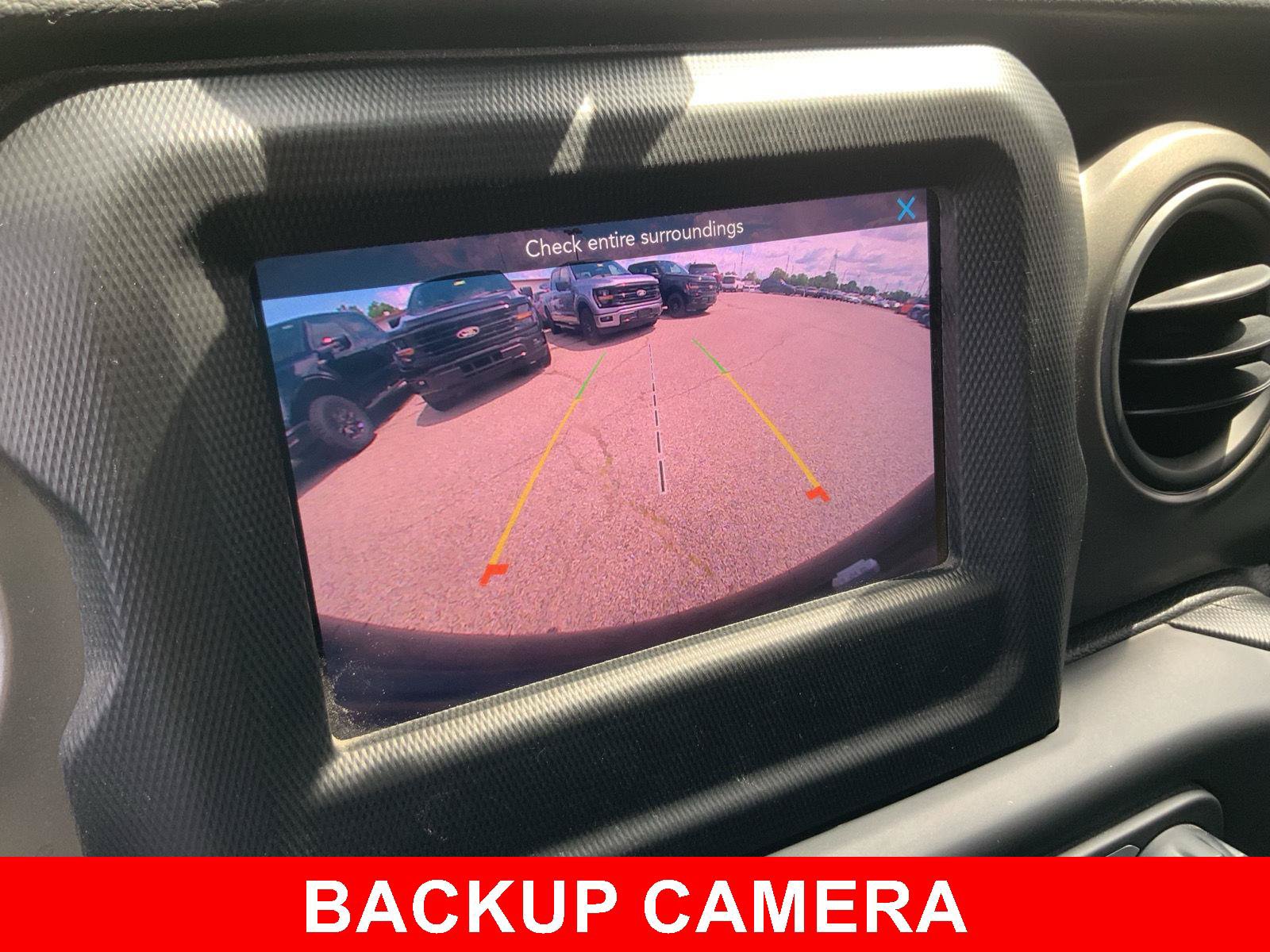 Used 2022 Jeep Wrangler Unlimited Sport AWD/4WD image 7