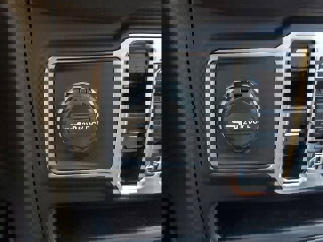 New 2025 Jeep Wrangler Unlimited Sport image 26