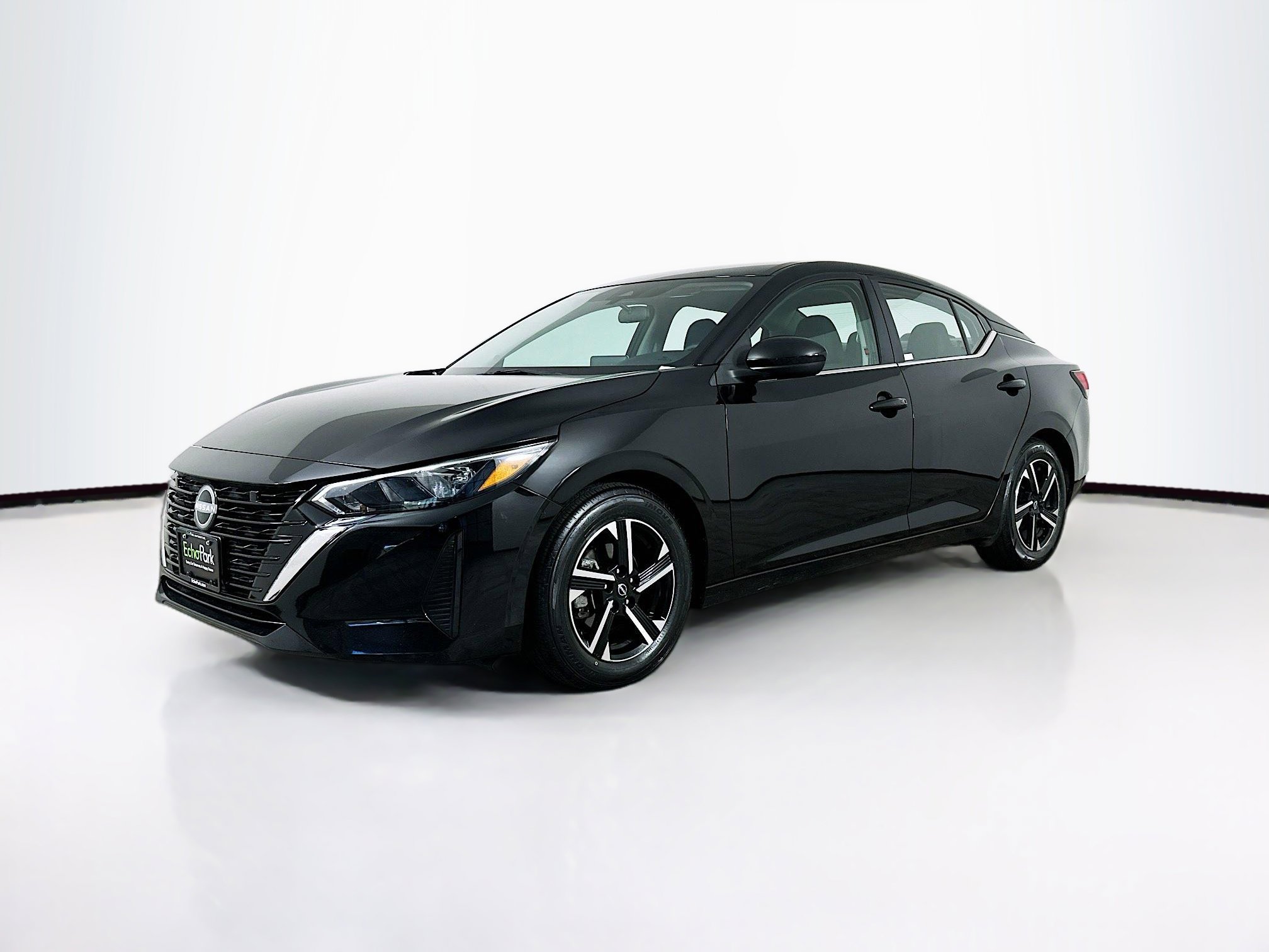 Used 2024 Nissan Sentra SV image 3