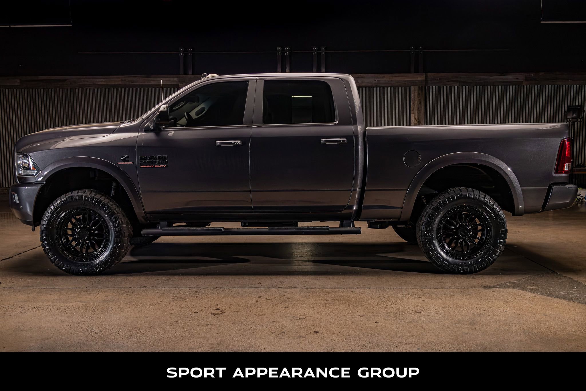 Used 2018 RAM 2500 Laramie w/ Sport Appearance Group AWD/4WD image 6