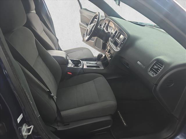 Used 2014 Dodge Charger SE RWD image 17