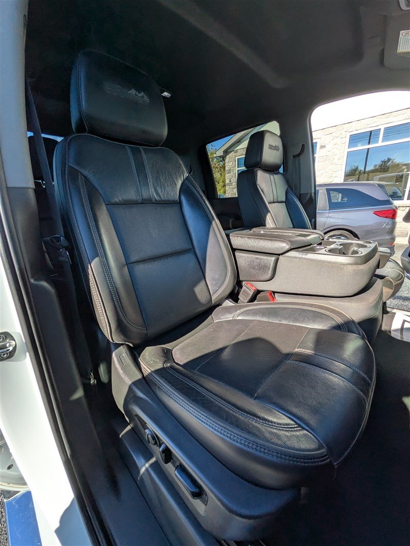 Used 2021 Chevrolet Silverado 2500 LT w/ Z71 Off-Road Package AWD/4WD image 22