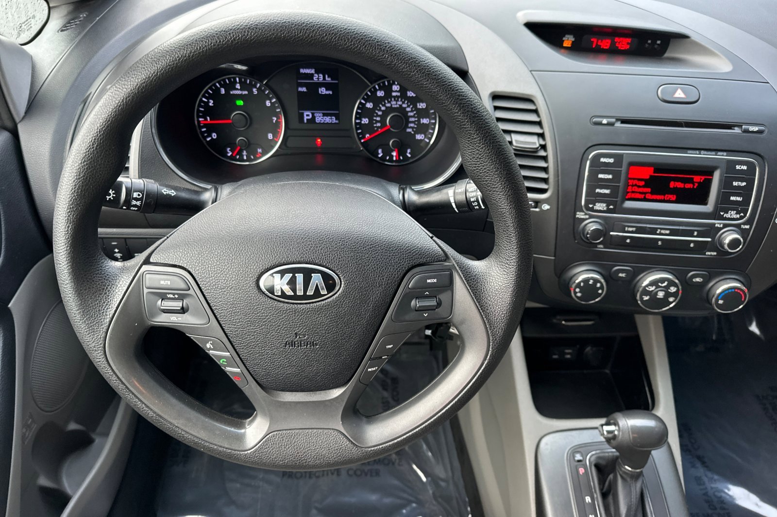 Used 2016 Kia Forte LX image 15