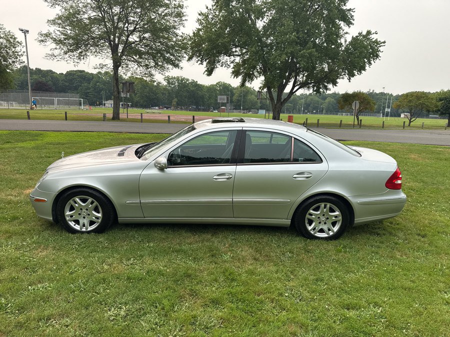 Used 2004 Mercedes-Benz E 320 4MATIC Sedan image 35