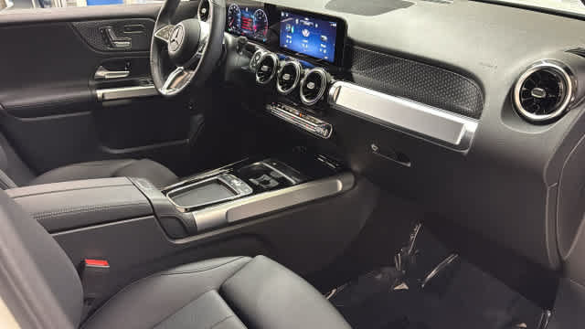 Certified 2026 Mercedes-Benz GLB 250 4MATIC image 39