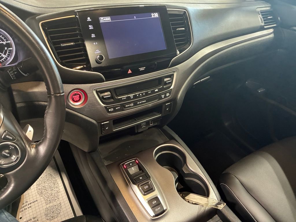 Used 2023 Honda Ridgeline RTL image 11