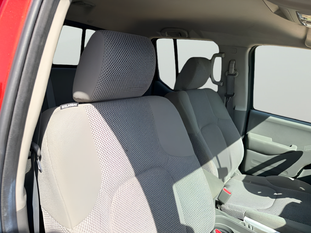 Used 2017 Nissan Frontier SV AWD/4WD image 36