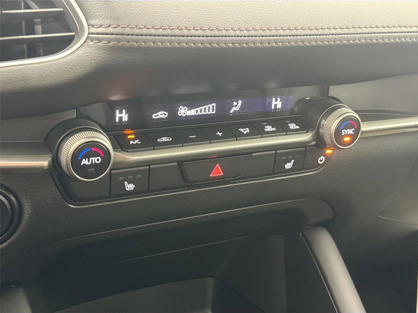 New 2026 MAZDA MAZDA3 2.5 S Sedan w/ Preferred Pkg image 27