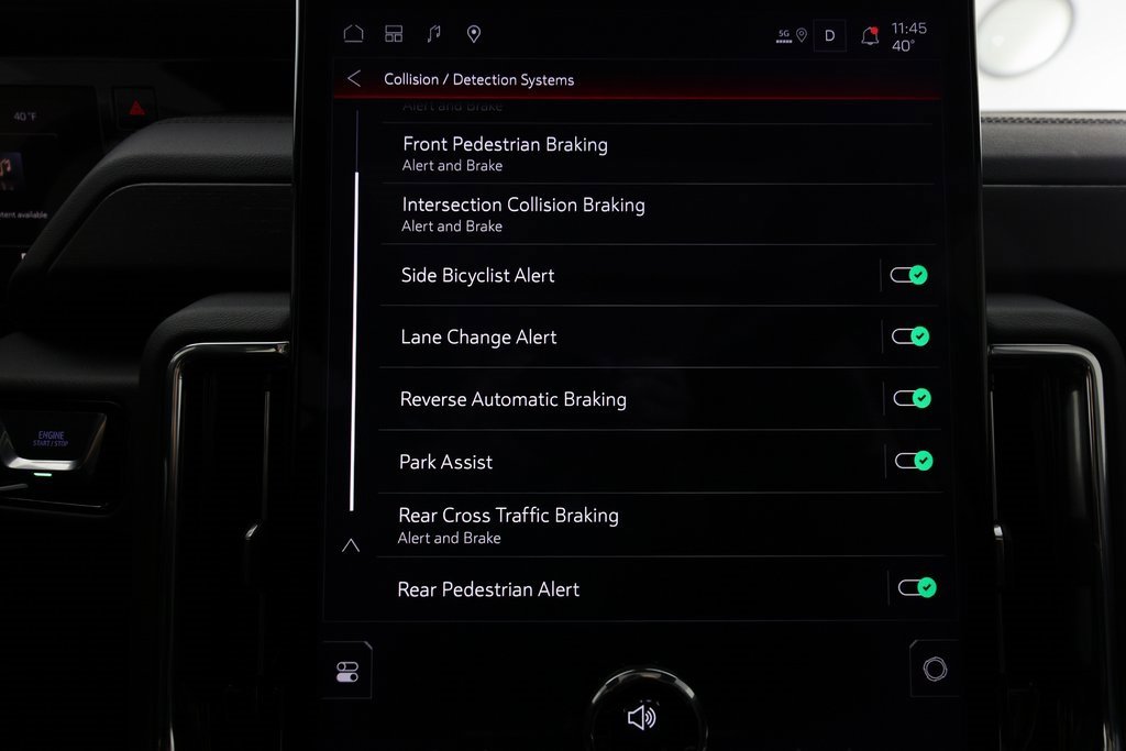 Used 2026 GMC Yukon Denali w/ Sun & Power Step Package image 32