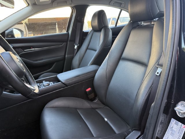 Used 2024 MAZDA MAZDA3 s FWD image 23