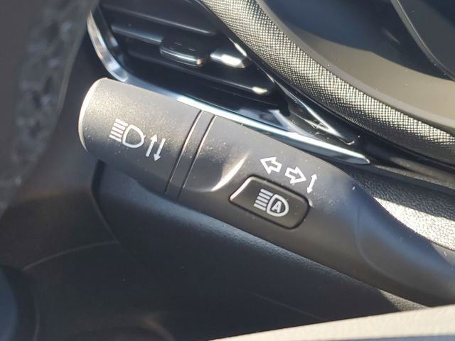 Used 2025 Buick Envista Sport Touring w/ Experience Buick Package image 15