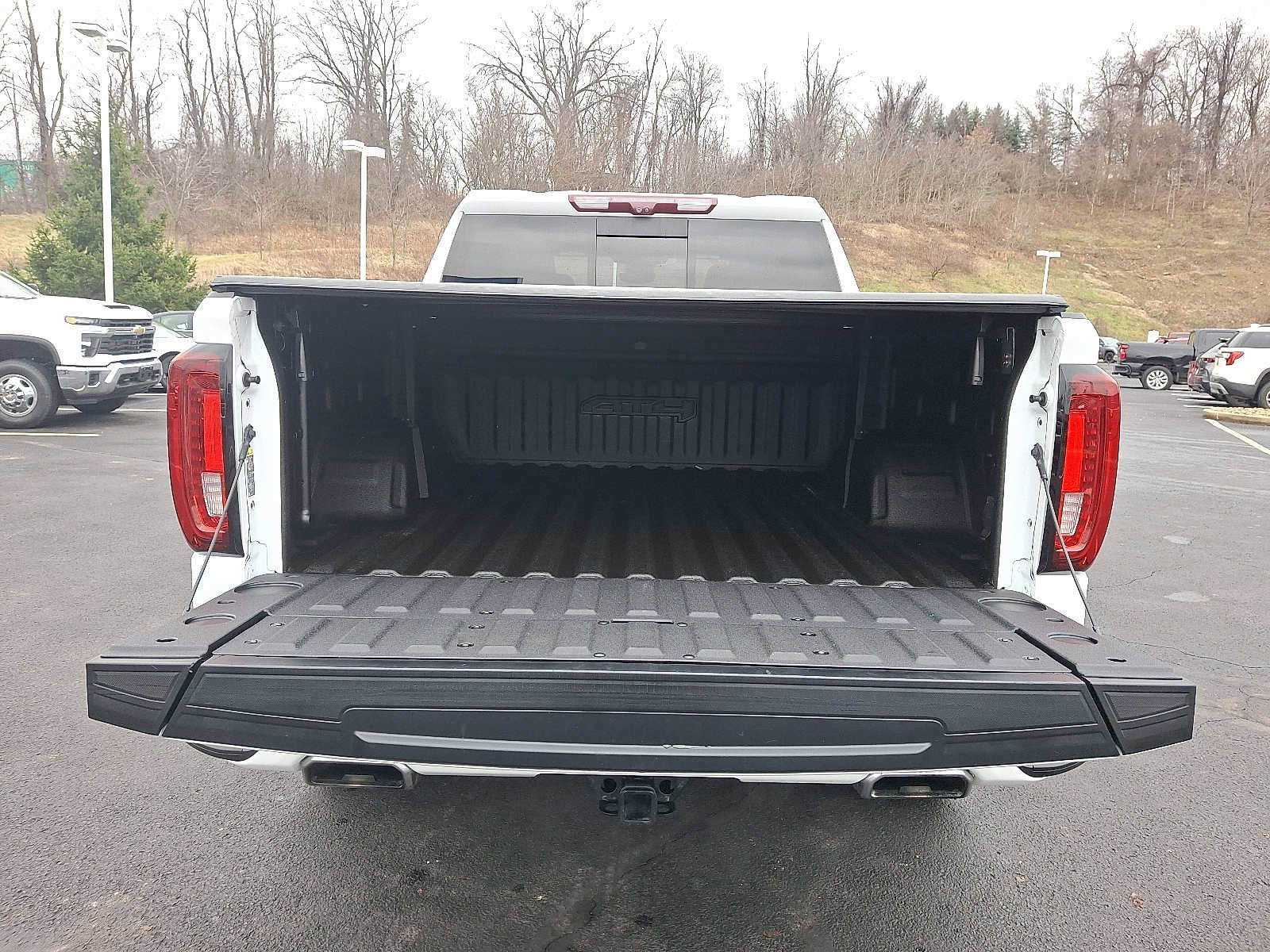 Used 2022 GMC Sierra 1500 AT4 w/ AT4 Premium Package image 28