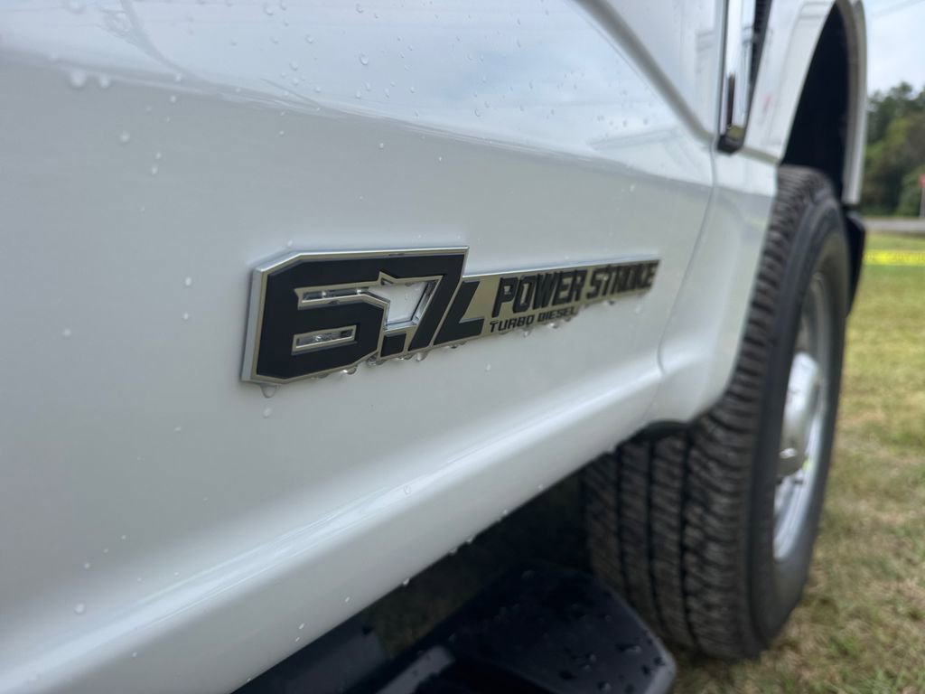 New 2026 Ford F250 XL image 21