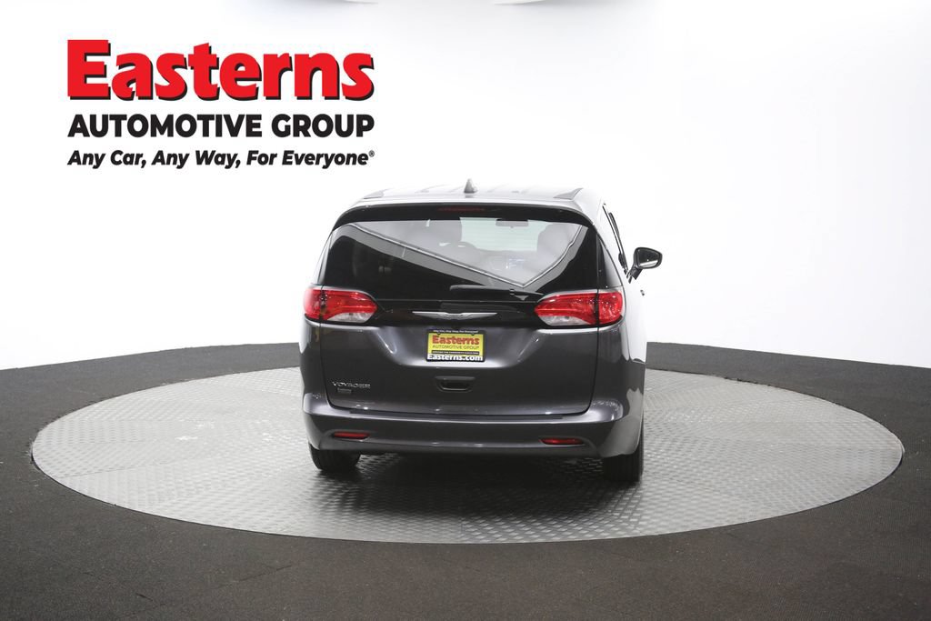 Used 2022 Chrysler Voyager LX FWD image 37