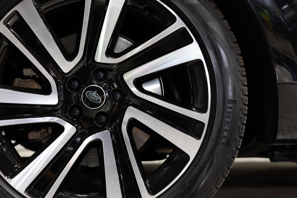 Used 2023 Land Rover Range Rover SE image 14