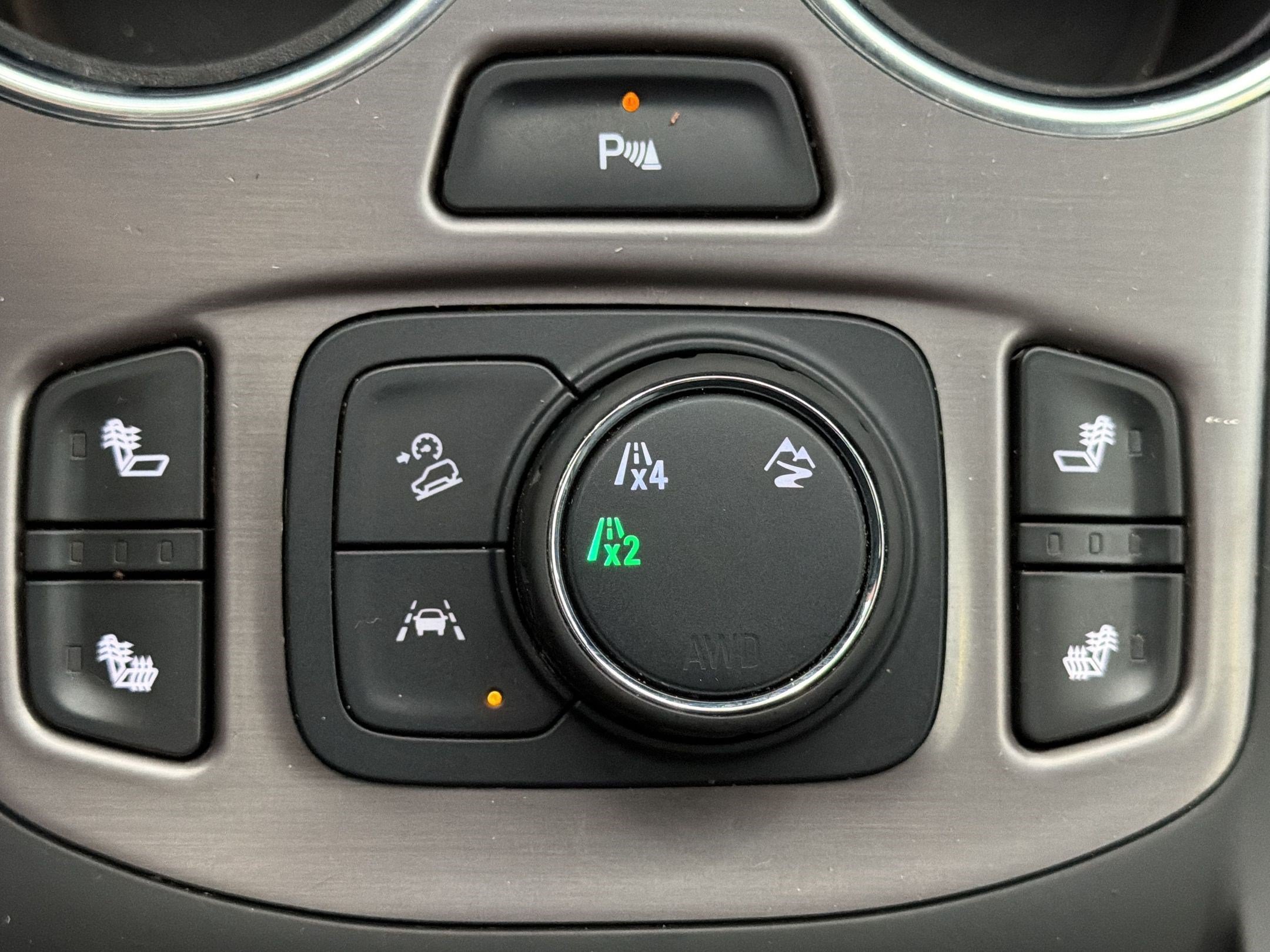 Used 2022 GMC Terrain AT4 w/ Tech Package AWD/4WD image 31