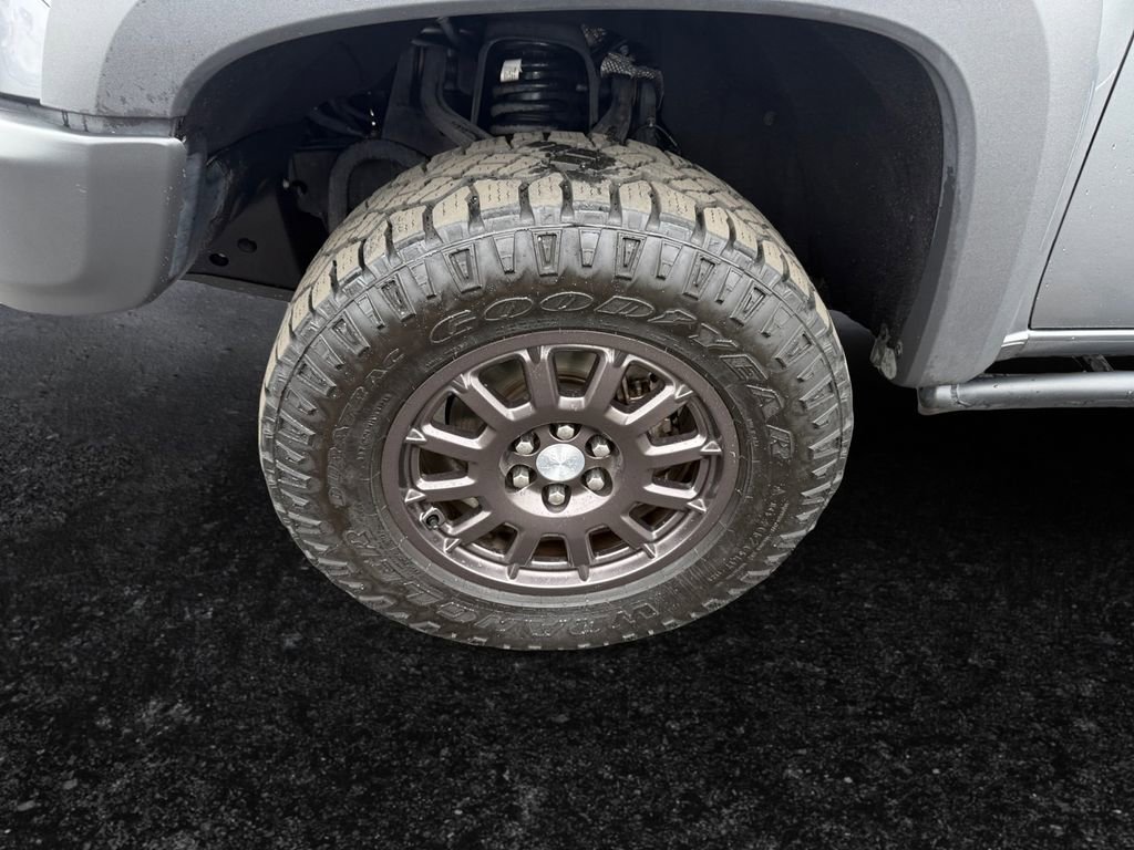 Used 2019 Chevrolet Colorado ZR2 w/ Colorado ZR2 Bison Edition image 9