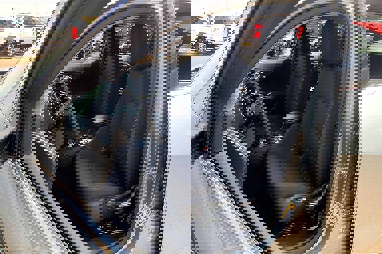 Used 2025 Chevrolet Malibu LS FWD image 8