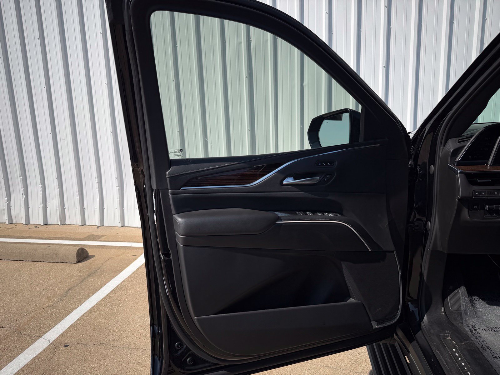 Used 2021 Cadillac Escalade Sport Platinum AWD/4WD image 29