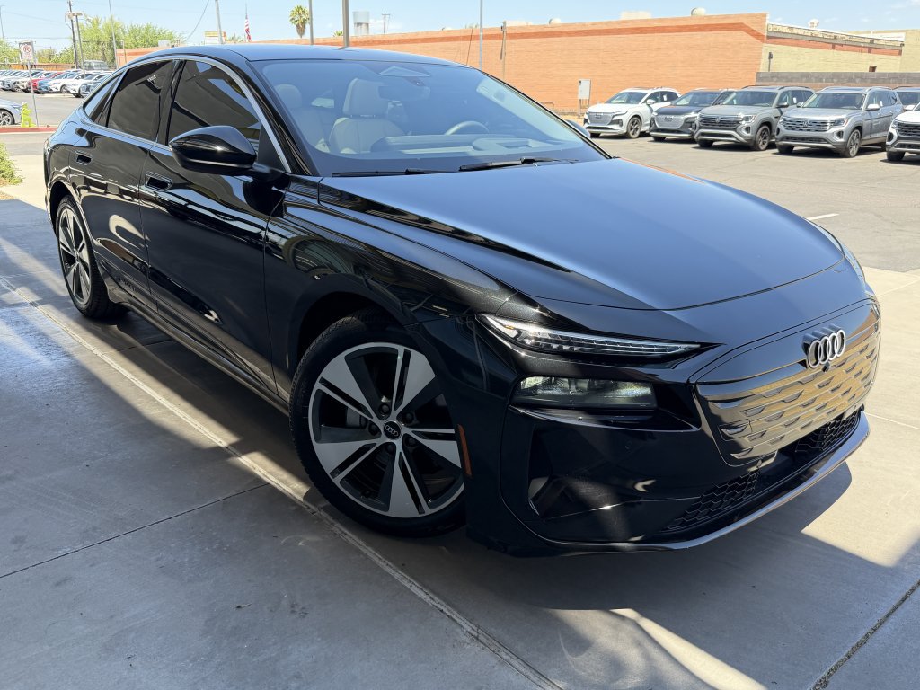 Used 2025 Audi A6 e-tron Premium Plus w/ Premium Plus RWD image 6